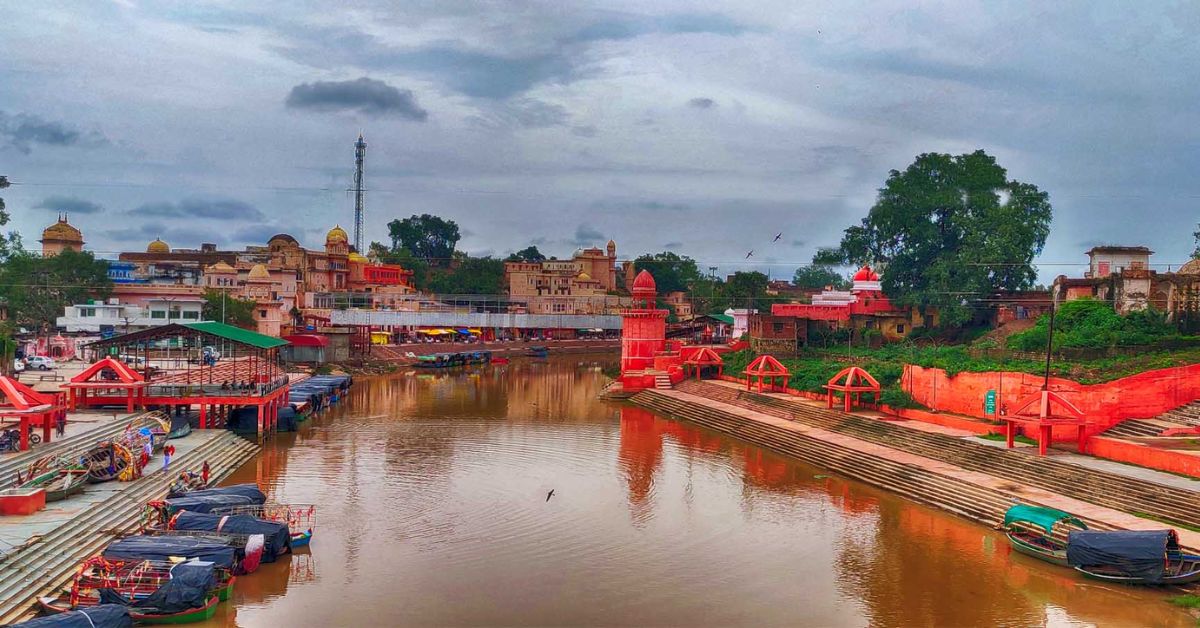 5 Chitrakoot in Ramayana: The Land Where Lord Ram Spent His Exile 1 Hanuman Dhara