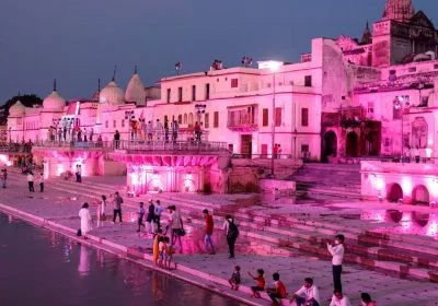 A Pilgrim’s Guide: 11 Sacred Temples & Religious Sites in Ayodhya