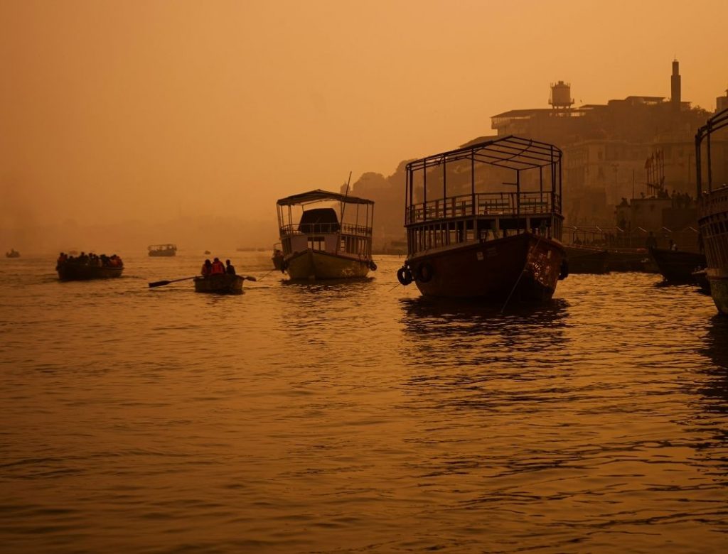 How to Book a Varanasi Boat Tour Online – Your 5 Complete Guide 2 Book a Varanasi Boat Tour Online