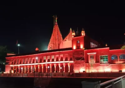 3 Premium Varanasi Temple Tour Packages (2026) – Starting ₹6499