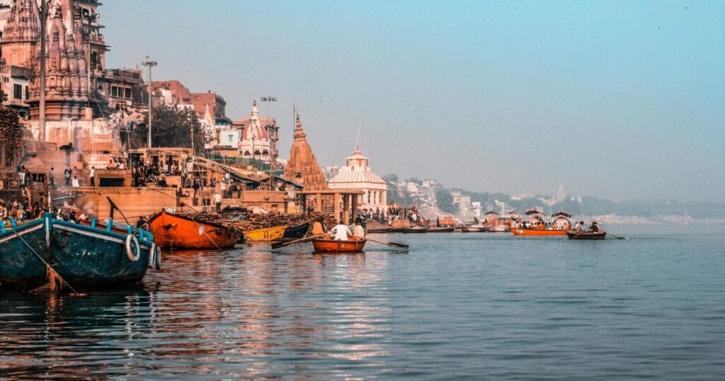 Is the sunrise boat ride at Dashashwamedh Ghat worth it during Shravan 2025? 2 the sunrise boat ride at Dashashwamedh Ghat