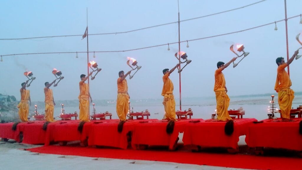 10 Varanasi Travel Tips: How to Make the Most of Your Visit 2 Varanasi Travel Tips
