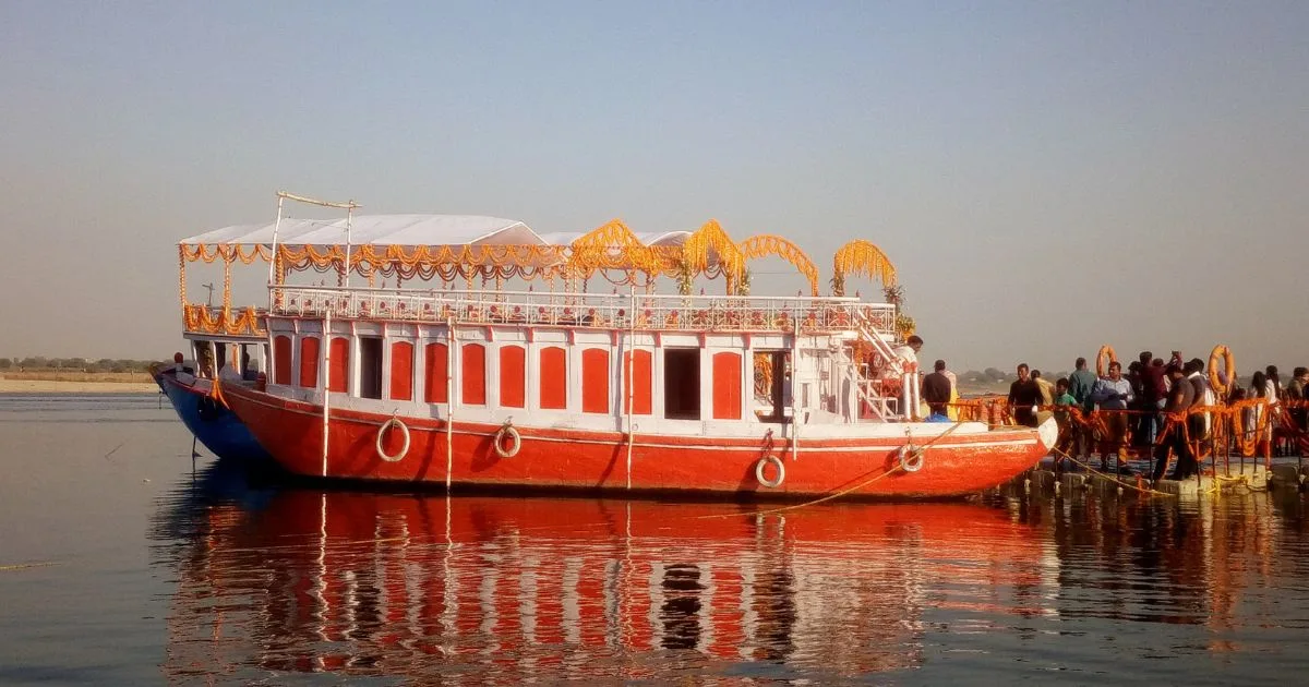 Luxury Ganga Cruise Packages Varanasi (2026) – Starting ₹2499