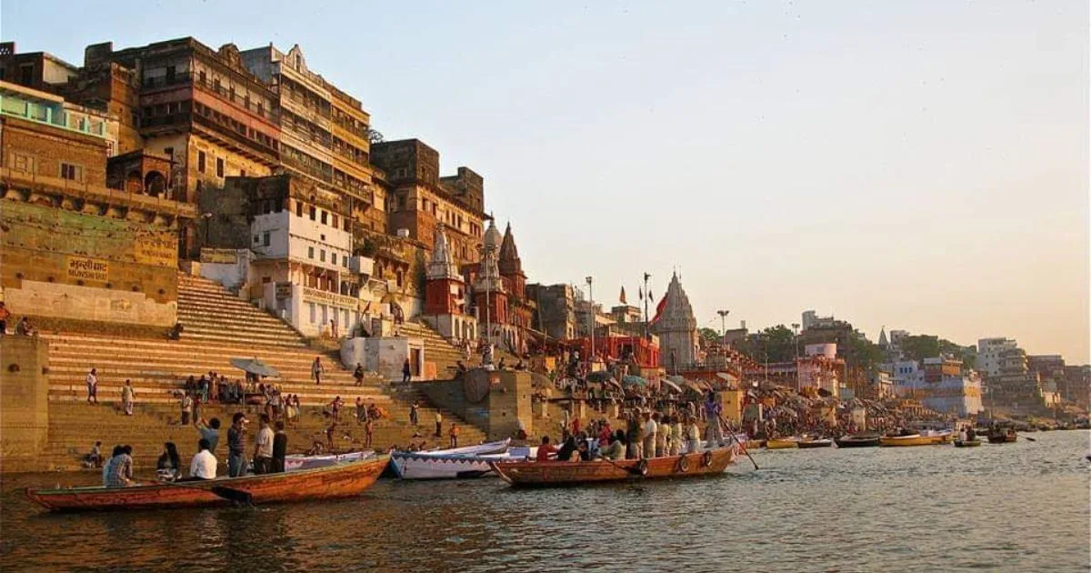 Varanasi Sunrise Boat & Temple Tour Combo