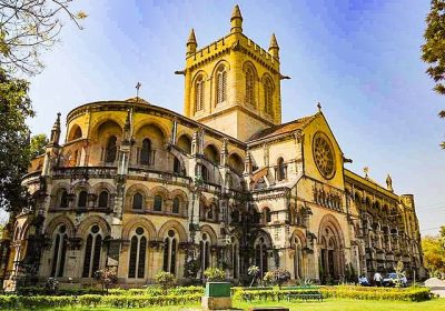 5 Famous monuments in Prayagraj : Churches, Universities & Landmarks