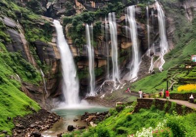 Top 7 Places to Visit on a Badrinath Tour