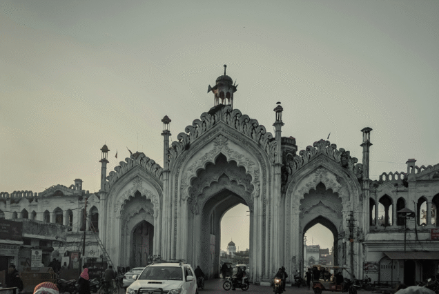 Lucknow Tour Package
