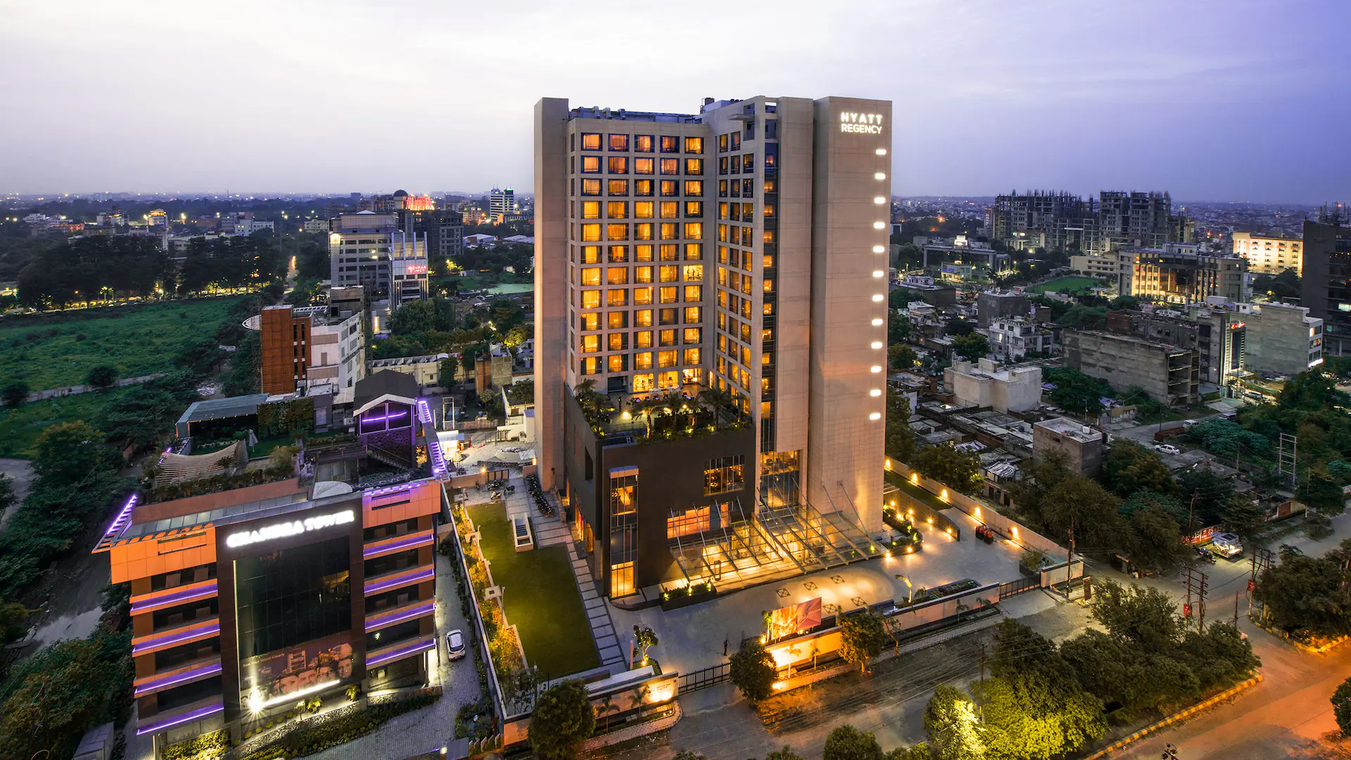 13 Best Hotels and Homestays in Lucknow for a Comfortable Stay 1 Best Hotels and Homestays in Lucknow