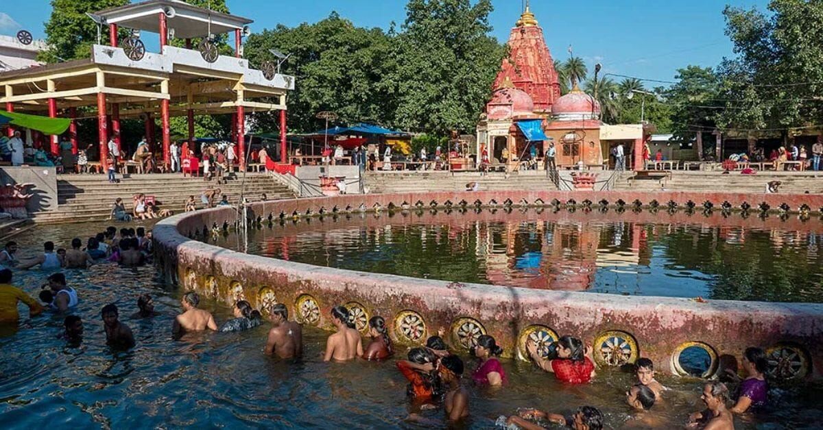 How to Visit Naimisharanya Comfortably With Family