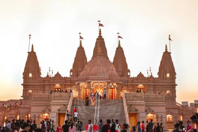 2 Days Varanasi Prayagraj Tour Package