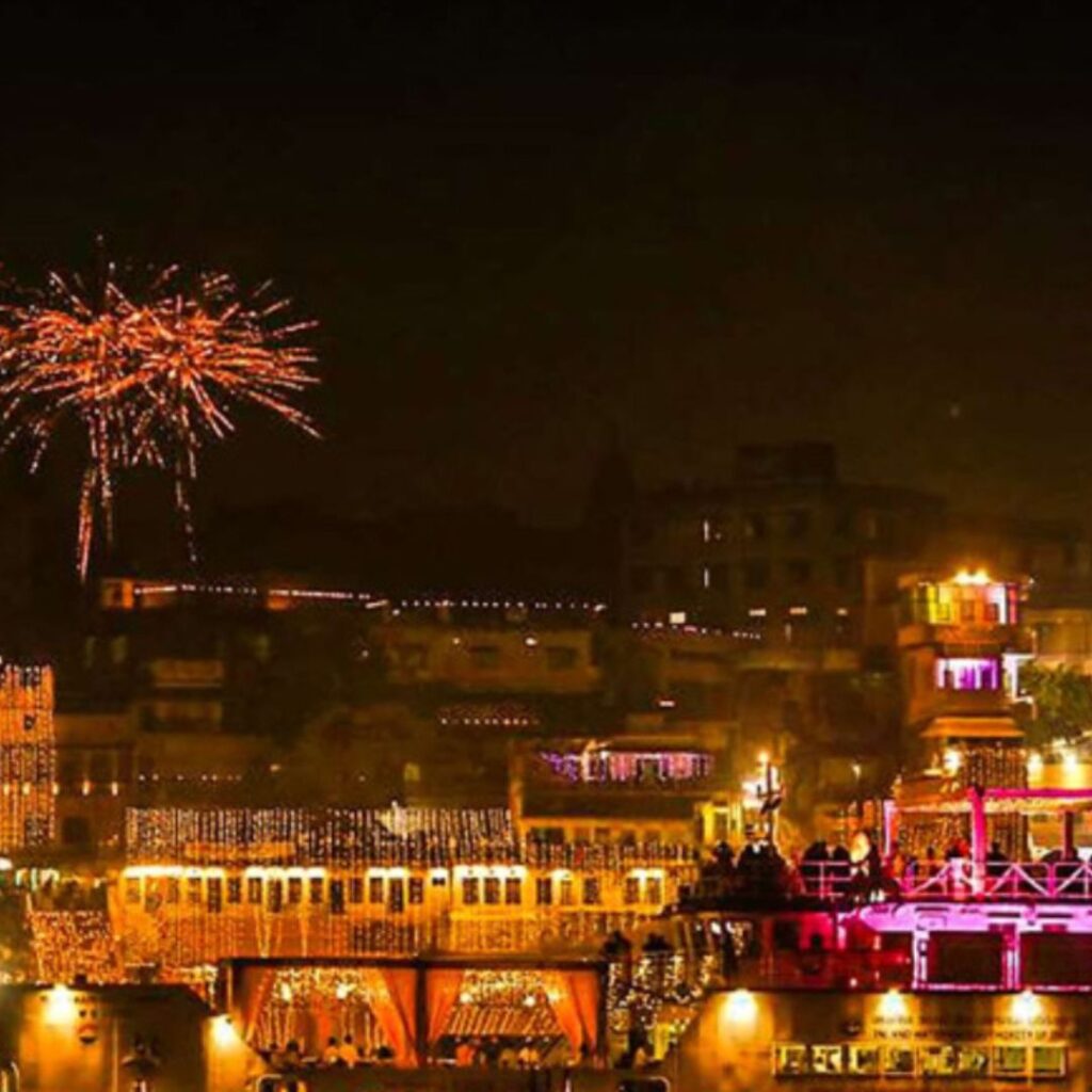 Best Traditions and Customs of Dev Deepawali: A Guide to the Festival 2025 2 Traditions and Customs of Dev Deepawali
