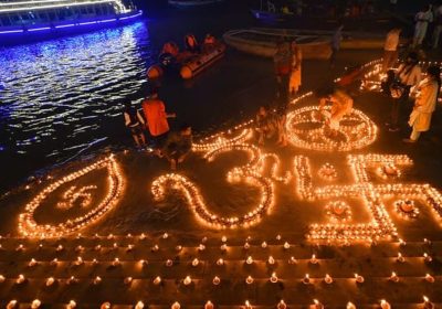 Immerse Yourself in the Festivities of Dev Diwali in Varanasi: 2025 Best Tour Package Available