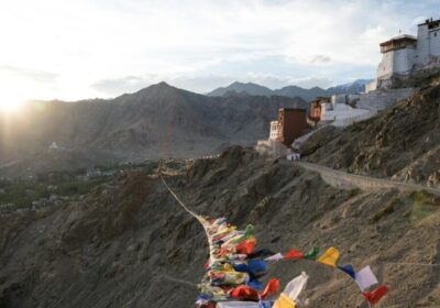 Best 70 Senior Citizen Friendly Bodhgaya Private Tour