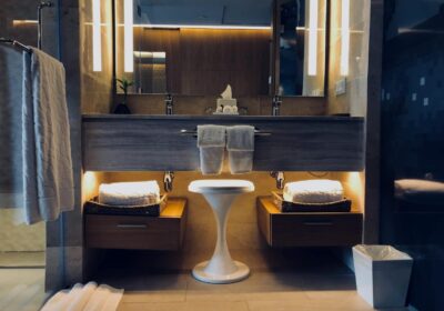Budget Hotels Prayagraj: Stunning Deals Near Triveni Sangam