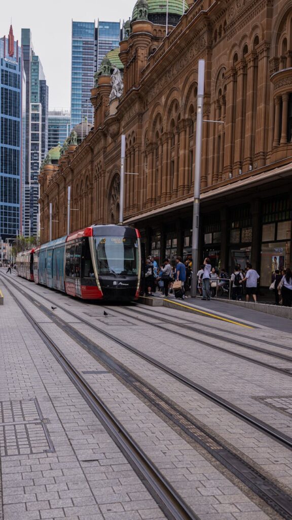 heritage train lucknow varanasi