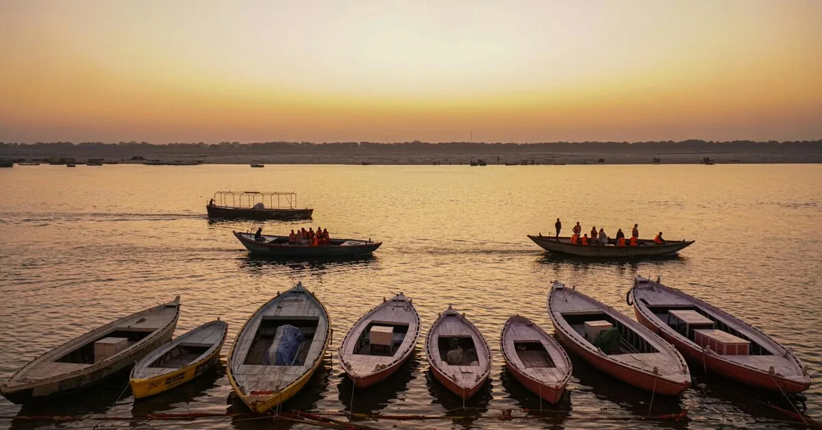 Dev Deepawali for Foreign Tourists
