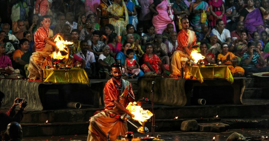 Spiritual Healing Experiences Reported by Visitors to Varanasi