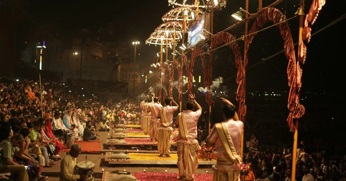 Complete Varanasi Ayodhya Prayagraj Price