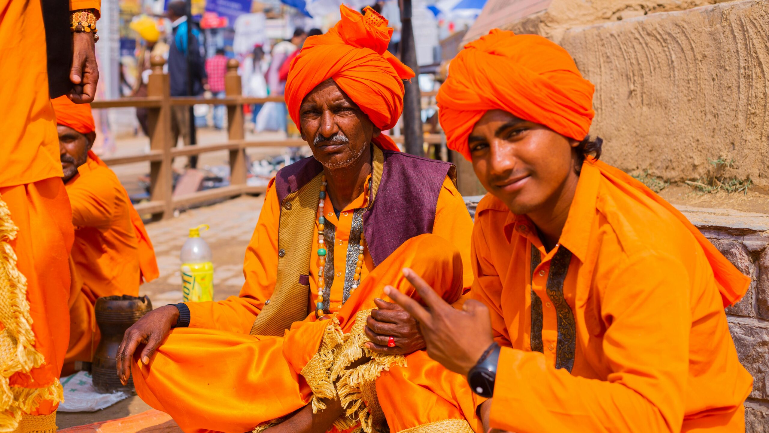 Budget Friendly Office Tour Packages for Large Groups