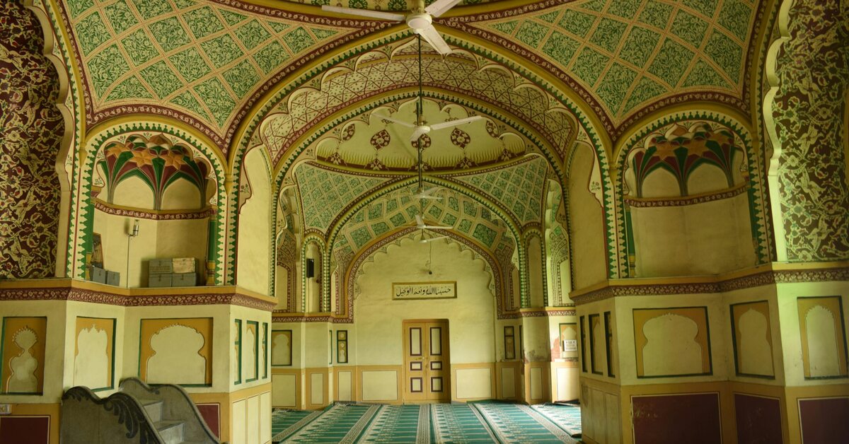 Why Families Prefer Local Operators Over Big Travel Websites