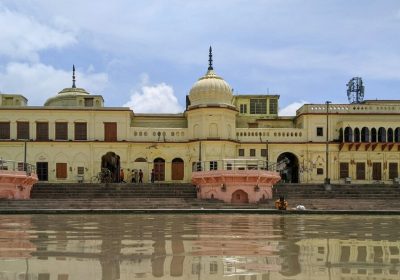 10 Best Time to Visit Magh Mela Kashi & Ayodhya Together