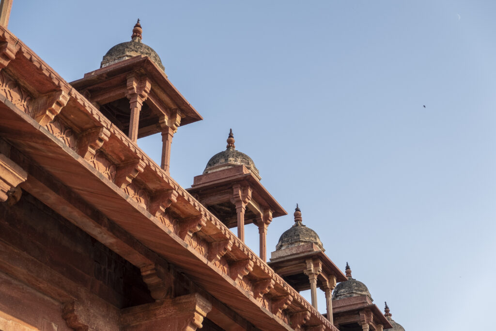 7 Mistakes to Avoid While Booking Ayodhya Tour Package