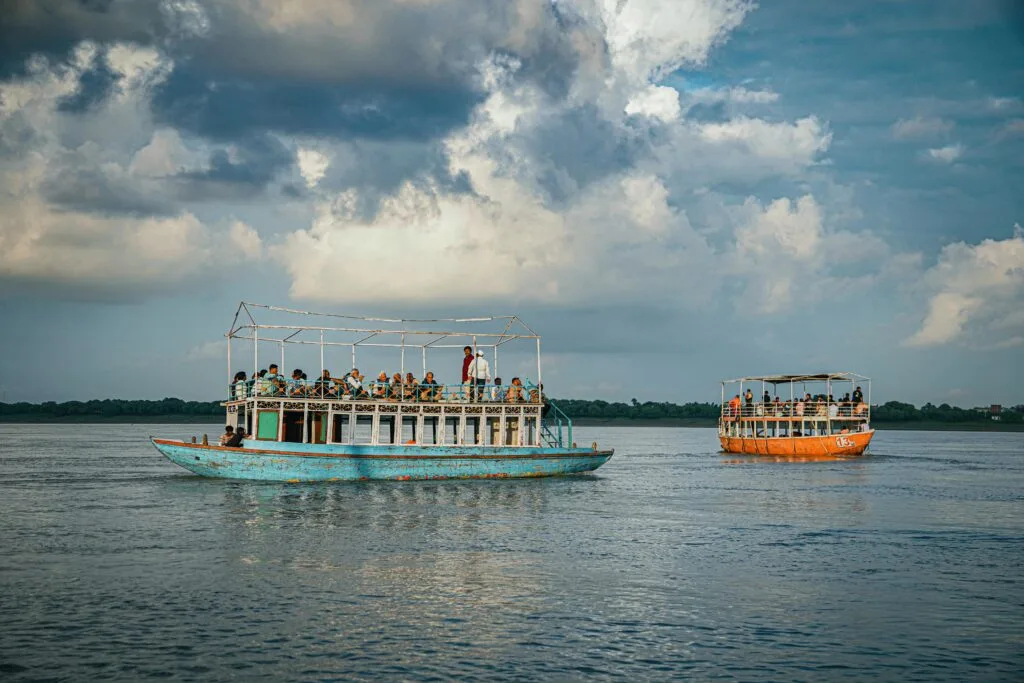 Foreign Tourist Boat Packages Varanasi (2026) – Starting ₹1799