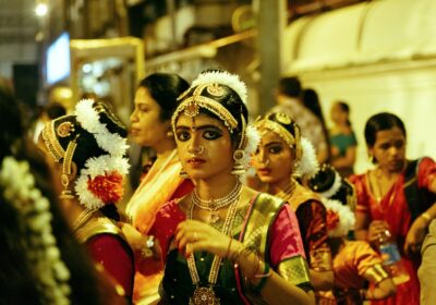 Top 5 Trusted Varanasi Tour Packages with Hotel & Darshan