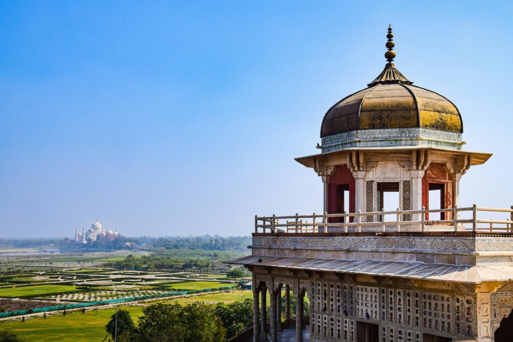 Agra Family Package with Private Taxi + Guide