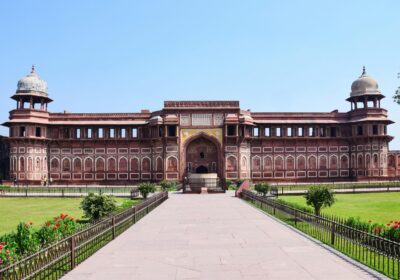 Best 50 Agra One-Day Private Package – Taj + Agra Fort