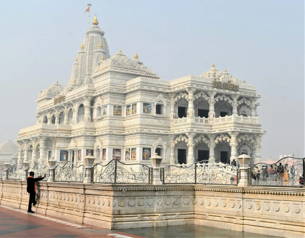 Best Spiritual Tour Packages to Book Before Peak Season