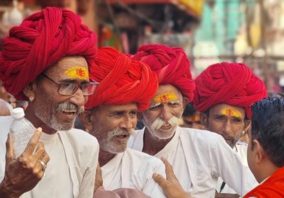 Varanasi Customized Tour Package for Couples: A Best 10  Romantic Journey Through India’s Spiritual Heart