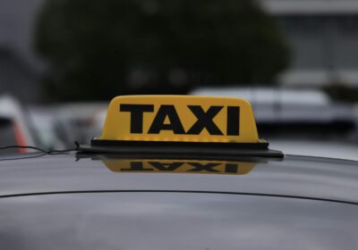 Varanasi to Ayodhya Cab Fare 2026 – Book Trusted Taxi Now