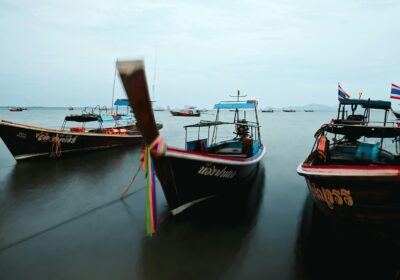 Luxury Group Tour Package Varanasi with Cruise