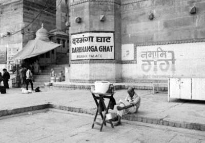 Varanasi Budget Tour Package Booking: Experience the Sacred City Without Breaking the Bank