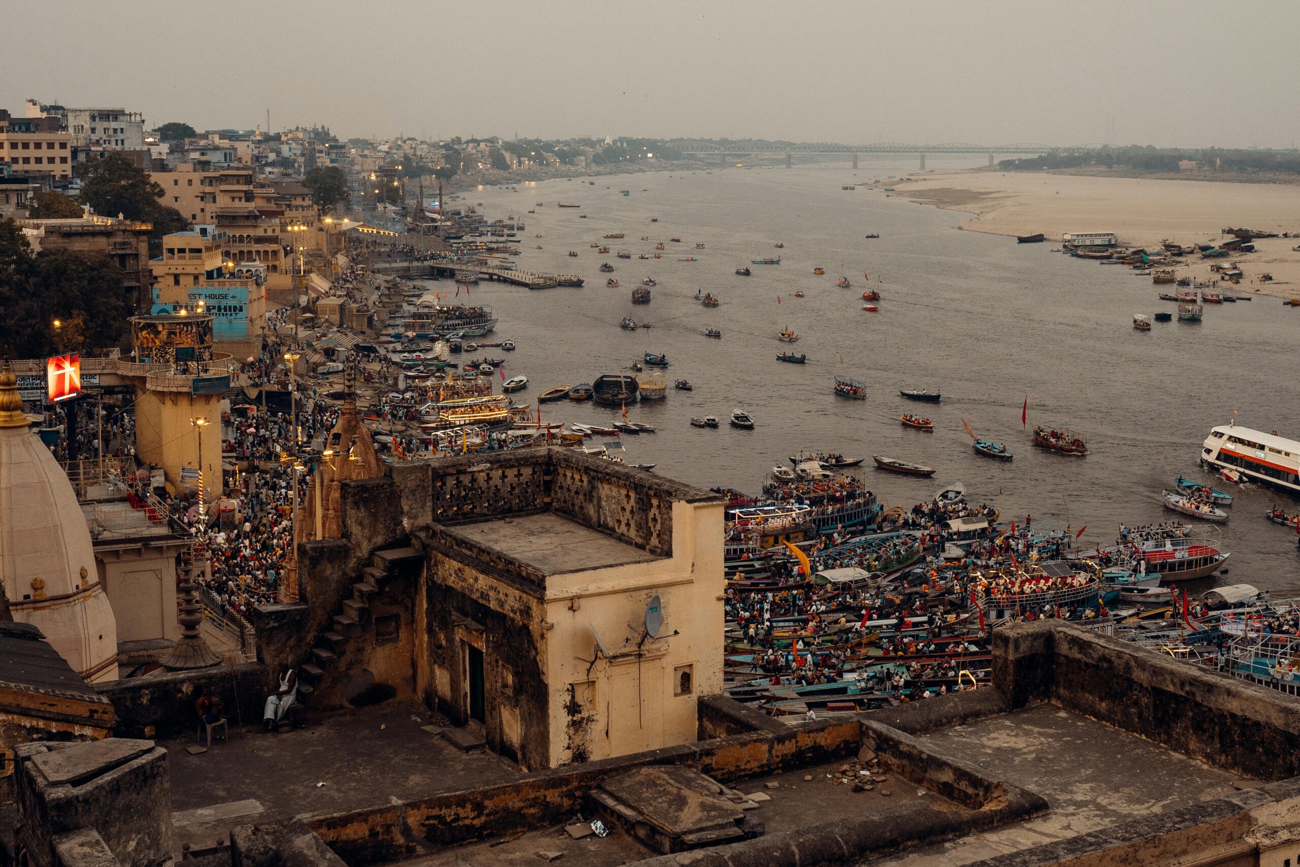 Last-Minute Varanasi Tour Booking
