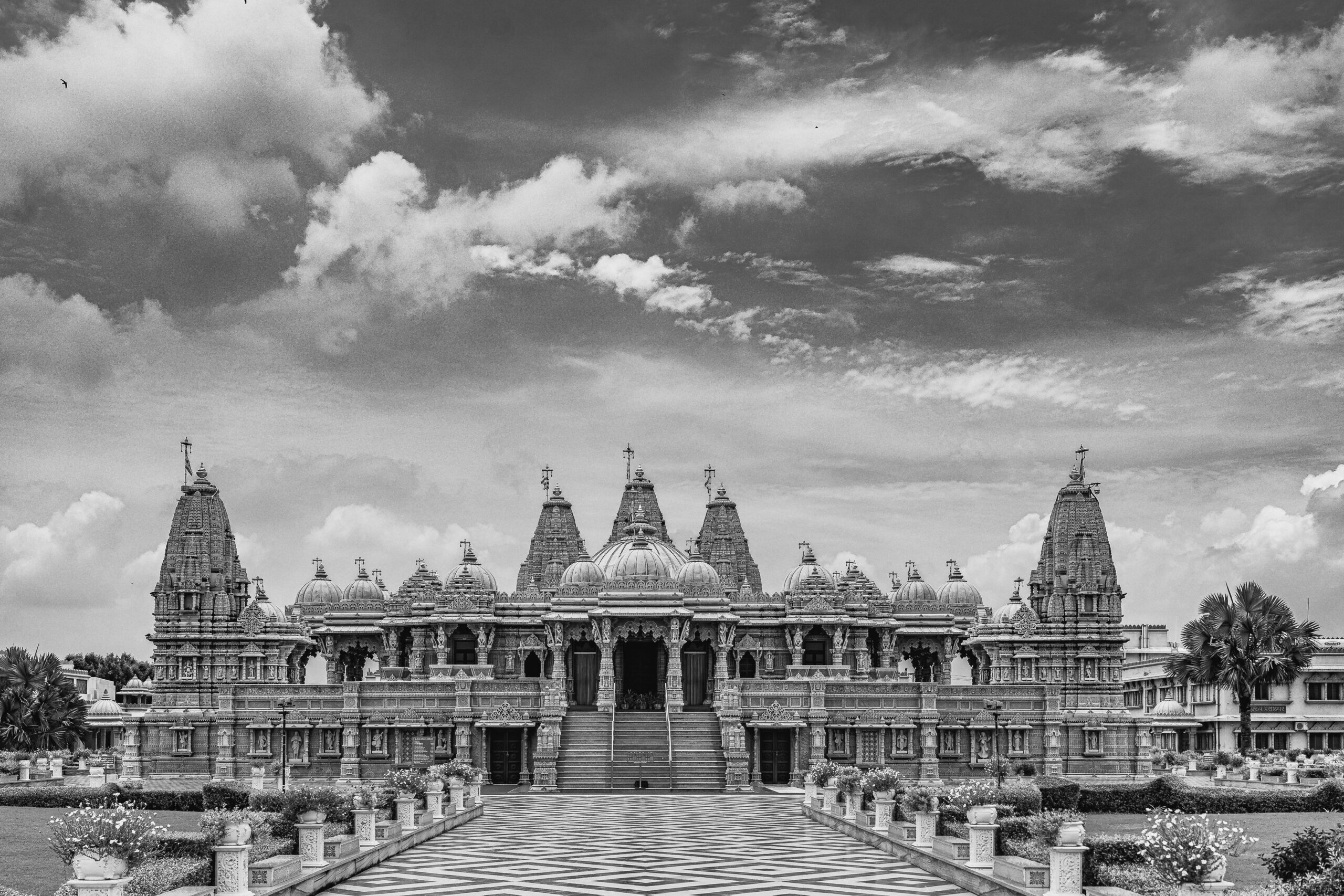 Ayodhya Ram Mandir VIP Darshan Package