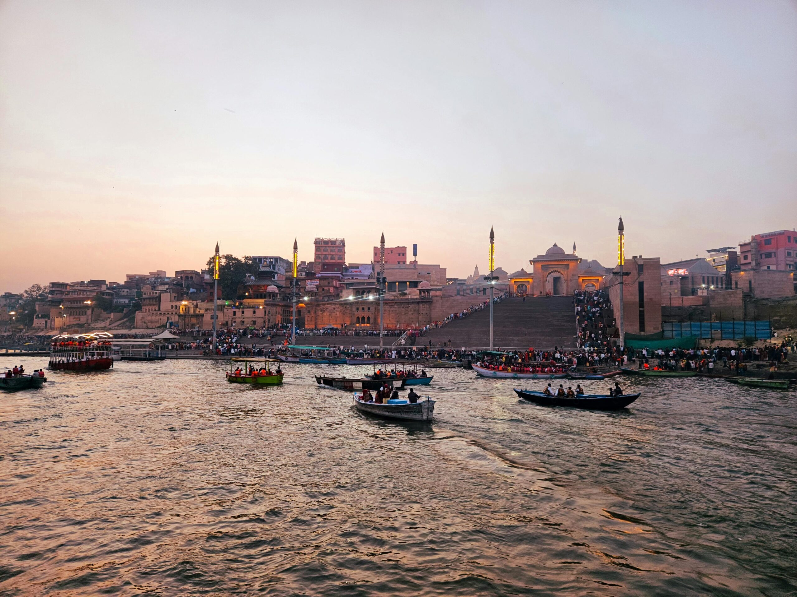 Varanasi Tour Package Price 2026 – Best 2 & 3 Day Itinerary