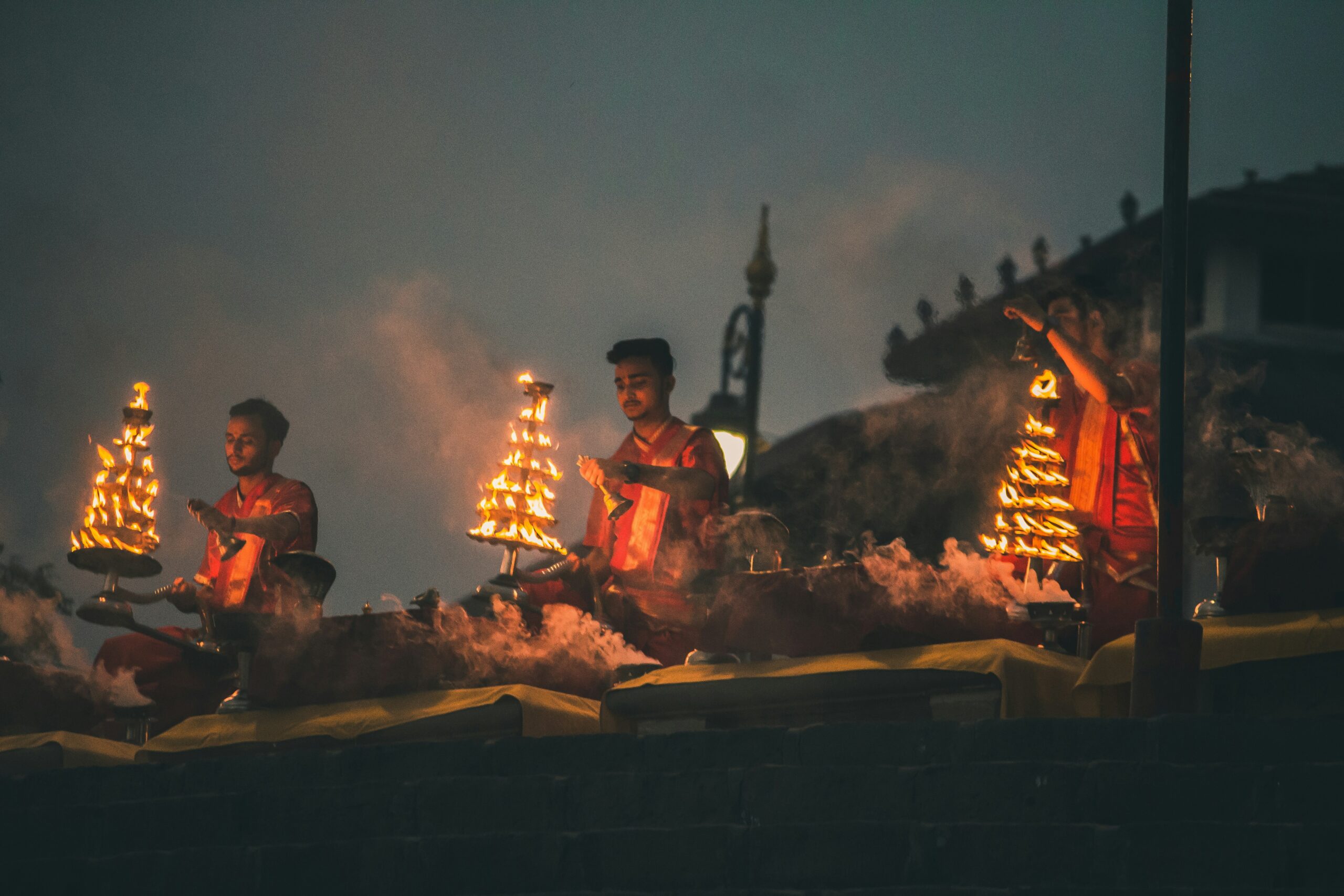 Family Trip Plan for Varanasi with Cost