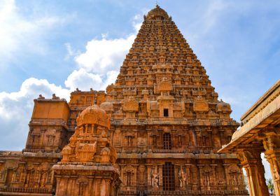 Starting Best ₹8,999 Varanasi Premium Stay + Sightseeing Package Cost