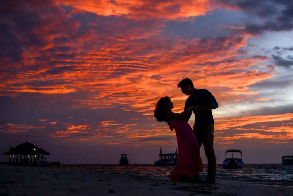 Romantic Ganga Boat Ride for Couples