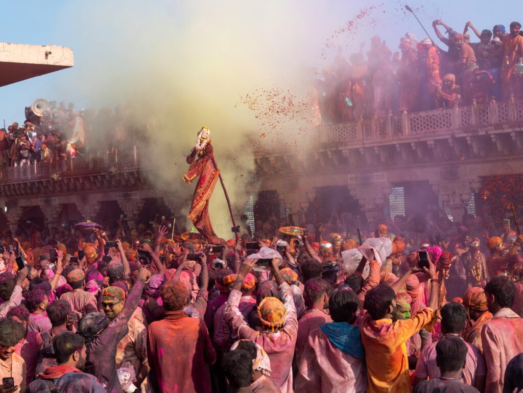Vrindavan VIP Darshan Tour Price