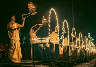 Budget UP Pilgrimage Tour Price 2026 — Complete Sacred Journey Without Breaking the Bank