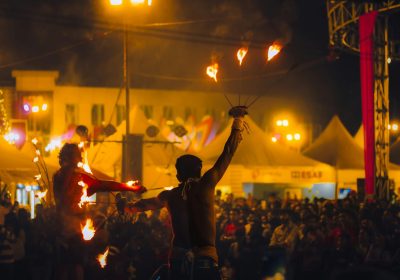 Evening Ganga Aarti Group Tour Package Varanasi | TripCosmos