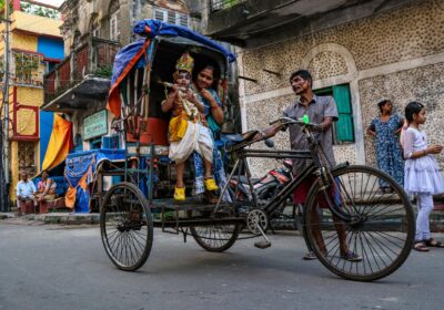 Starting ₹22,000 Comfortable VIP Group Pilgrimage Tour Package | Luxury Varanasi Tours