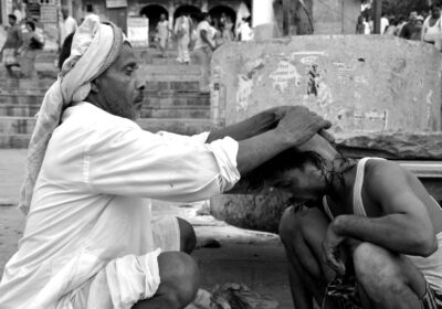 Buy ₹3,500 Best Group Tour Package Varanasi Instant Confirmation