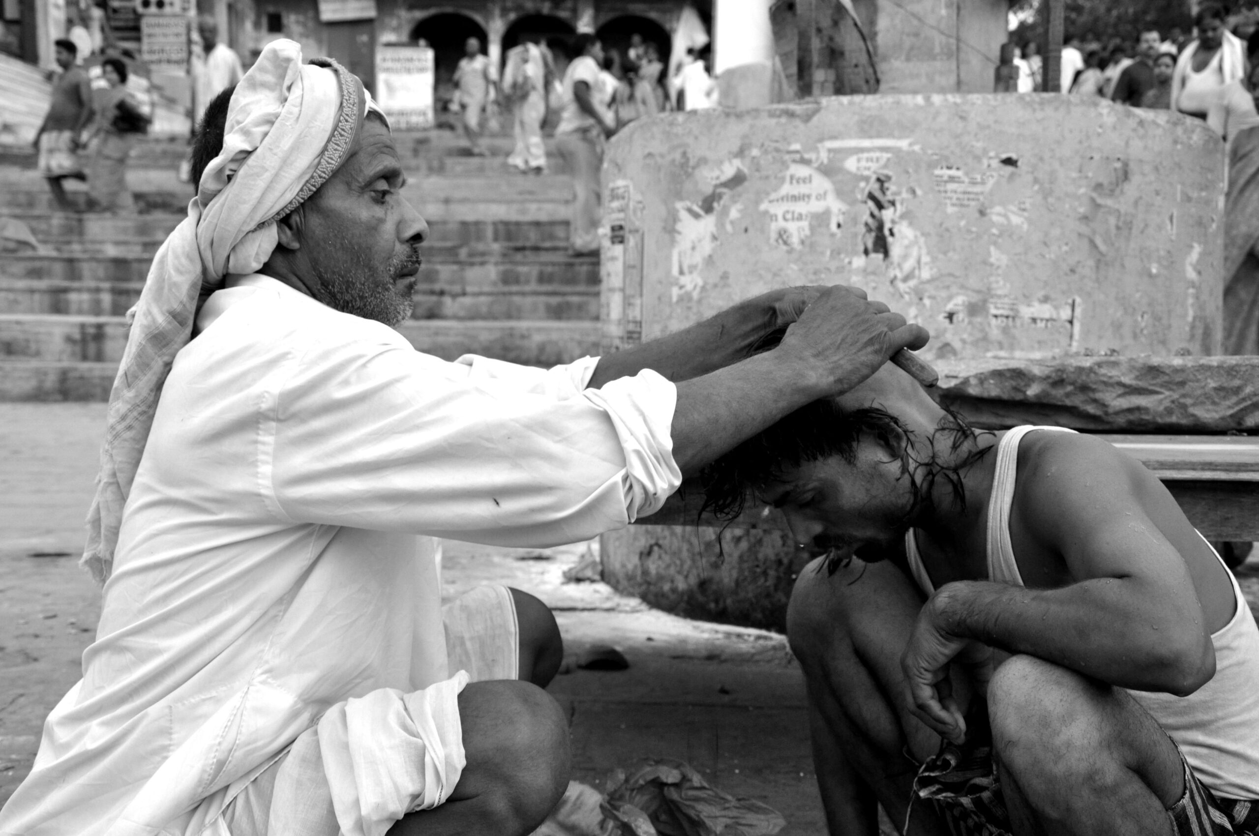 Common Travel Scams in Varanasi