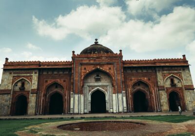 Lucknow Girls Group Spiritual Tour Safety Package | TripCosmos