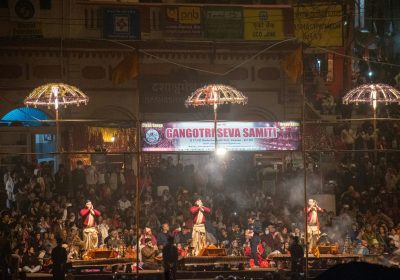 Starting ₹4,499 Last Minute Varanasi Tour Deal – Book via WhatsApp for Best Price