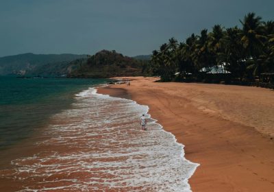 Complete Goa 3 Days Trip with Hotel + Cab Under ₹15,000